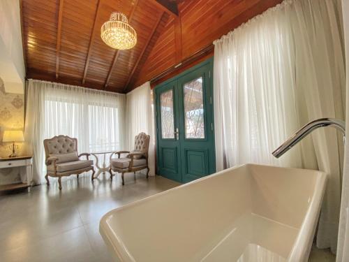 Vila Suica Hotel | Pousada Ville Vie