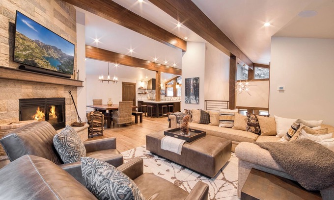 Alpine Meadows House | Powder Creek by Tahoe Getaways - Gorgeous Creekside in Alpine Meadows 4 BR Monthly or Ski Lease