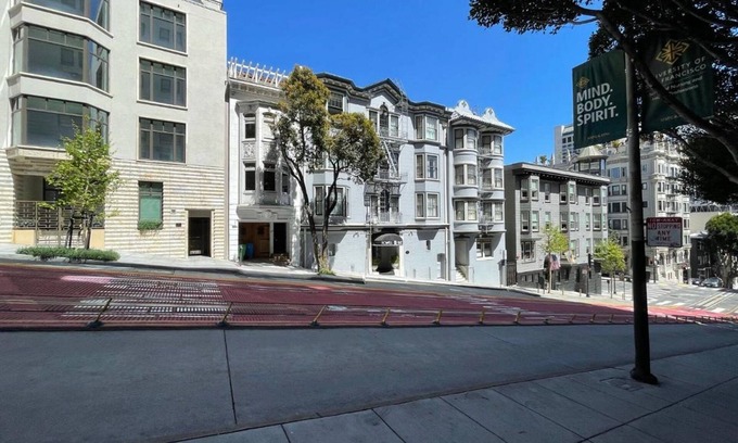 Downtown San Francisco Apartment | Powell Place at Nob Hill