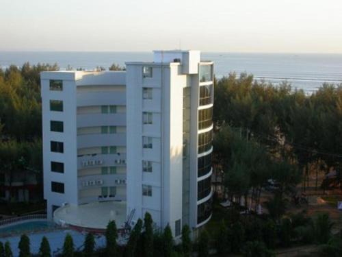 Cox's Bazar Hotel | Praasad Paradise