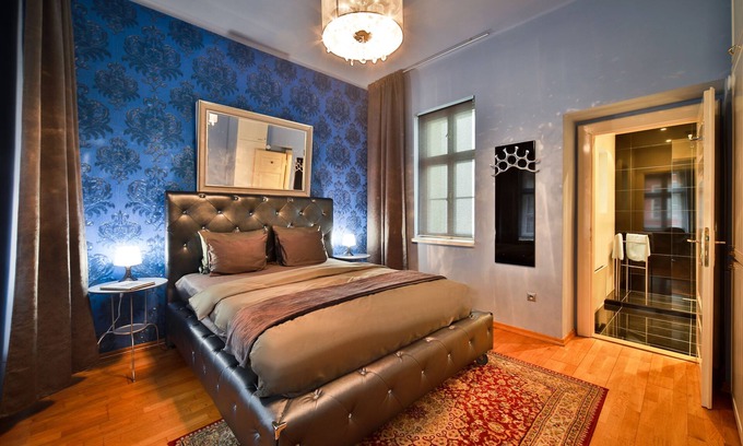 Mala Strana Apartment | Prague Castle Questenberk Apartments