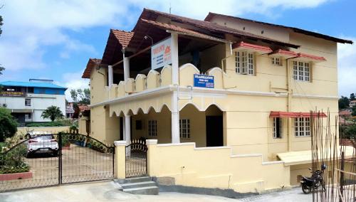 Stuart Hill House | Prashanth Family Homestay