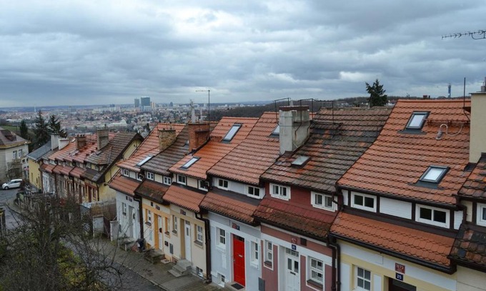 Prague 5 Apartment | Pravouhla