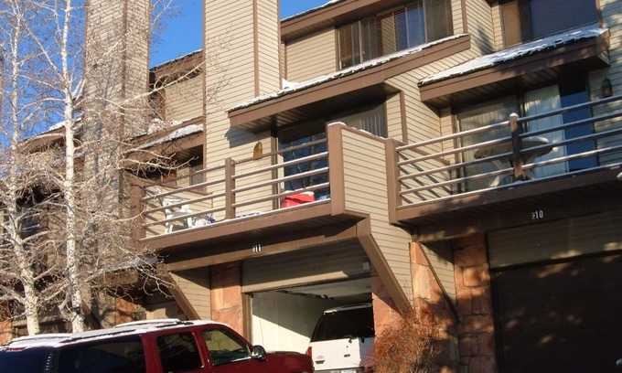 Summit Park Condo | Pre-Christmas Week in Park City; 12/17/22 to 12/24/22 only