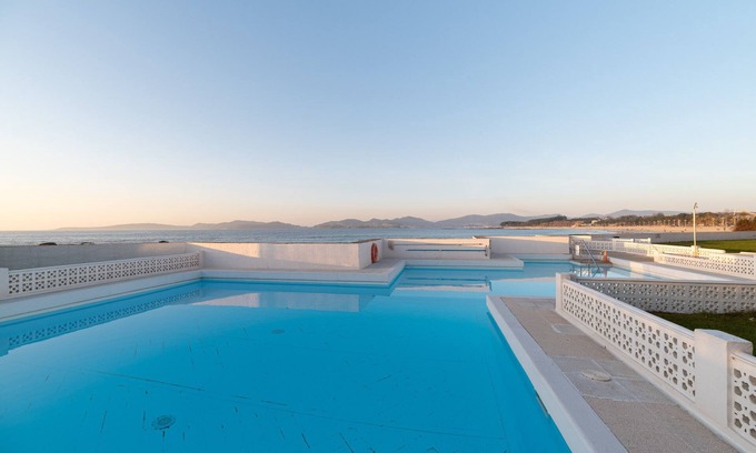 Vigo House | Preciosa Casa con Acceso Privado a la Playa