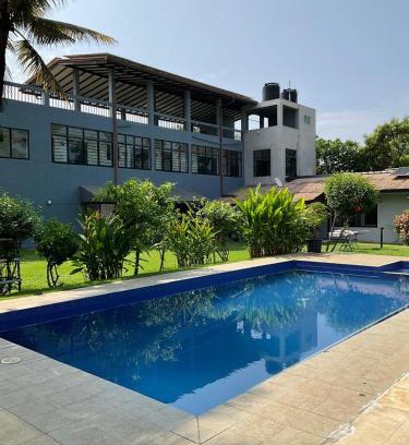 Rathmalana Bed & Breakfast | Premelthi Homestay bed and breakfast Mount Lavinia