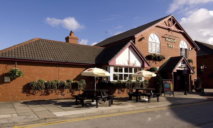 South Shore Hotel | Premier Inn Blackpool - Beach
