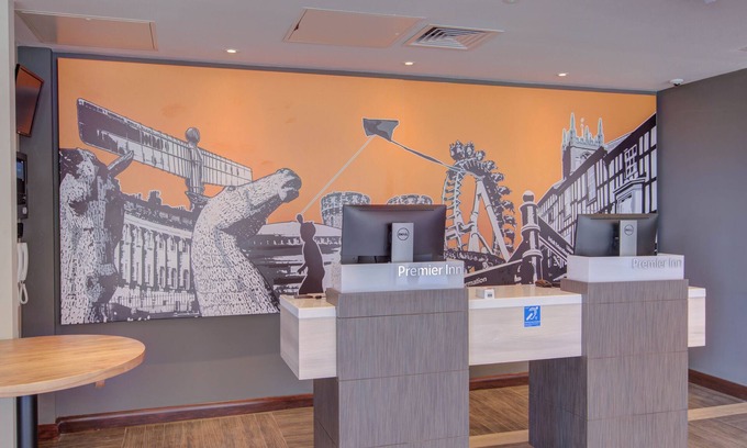 Butetown Hotel | Premier Inn Cardiff Bay