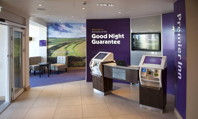 Dorchester Hotel | Premier Inn Dorchester