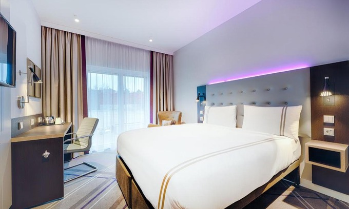 Frankfurt Hotel | Premier Inn Frankfurt City Europaviertel