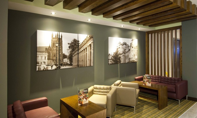 Leamington Spa Hotel | Premier Inn Leamington Spa Town Centre