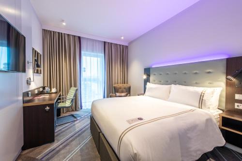 Saint Pauli Hotel | Premier Inn Hamburg St. Pauli