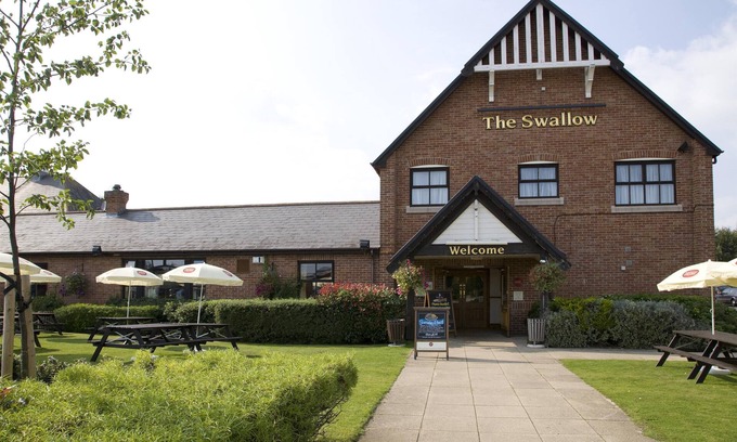 Ipswich Hotel | Premier Inn Ipswich South East