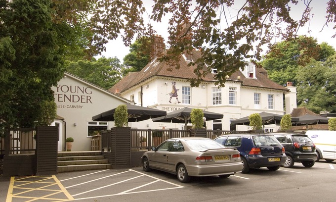 Kings Langley Hotel | Premier Inn Kings Langley