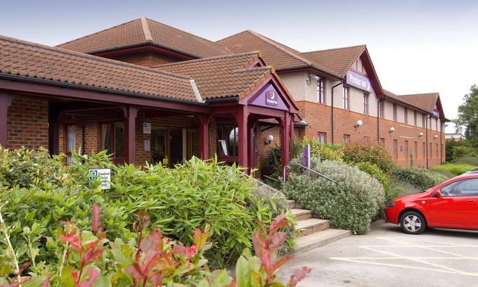 South Normanton Hotel | Premier Inn Mansfield