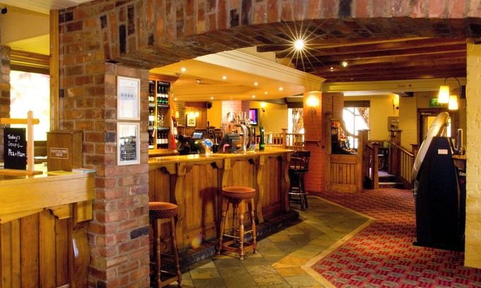 Knottingley Hotel | Premier Inn Pontefract North