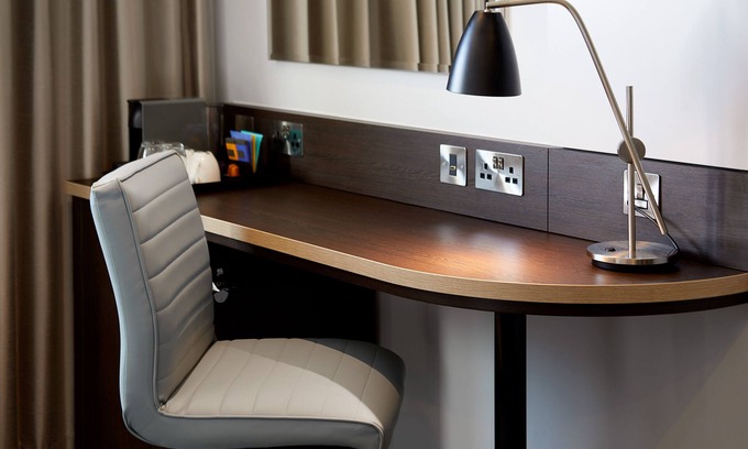 Southampton Hotel | Premier Inn Southampton North