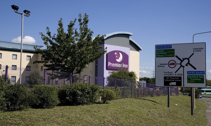 Purfleet Hotel | Premier Inn Thurrock West