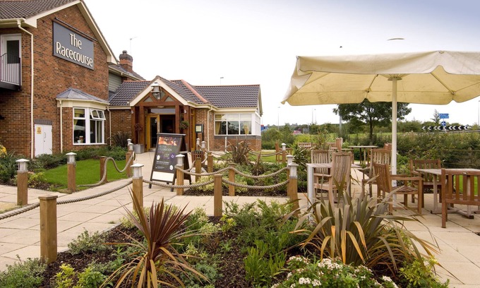 Uttoxeter Hotel | Premier Inn Uttoxeter