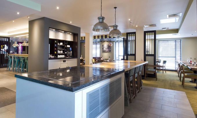Wells Hotel | Premier Inn Wells - Somerset