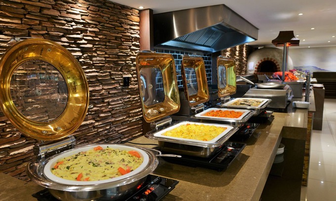 Himeville Hotel | Premier Resort Sani Pass