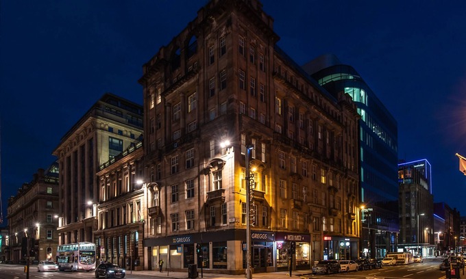 City Centre Glasgow Apartment | PREMIER SUITES PLUS Glasgow George Square