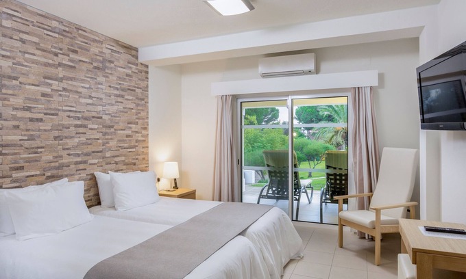 Quinta do Lago House | Premium 2-Bed Villa | Quinta do Lago | Sleeps 6