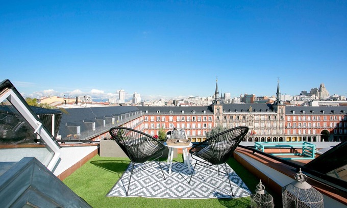 Sol Apartment | Premium Apartment in Madrid center. Plaza Mayor IV