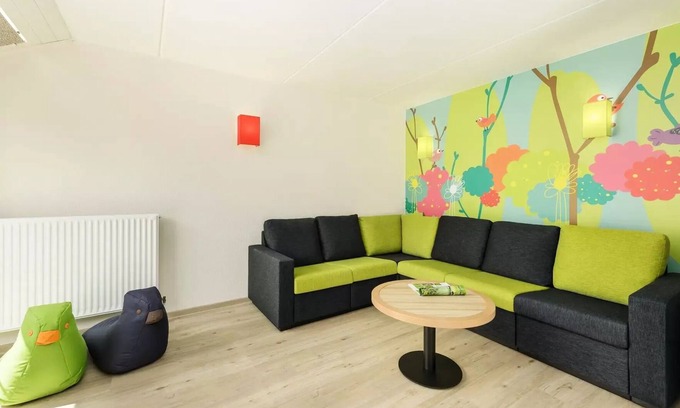 Ortsmitte House | Premium-Kinderhaus für 4 Personen - neues Design