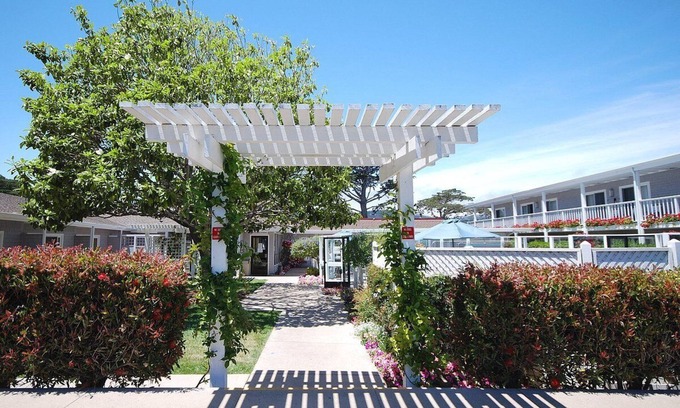 Downtown Monterey Cabin | Premium King Fireplace Room Walking Distance from the Beach!