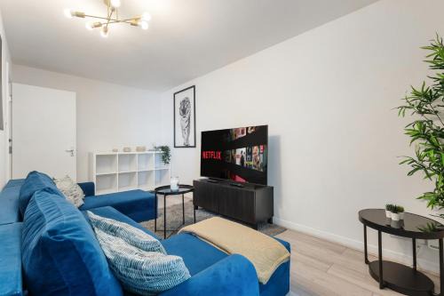 St. Pancras and Somers Town Apartment | Premium Luxe 2 Bedroom Apartment Kings Cross