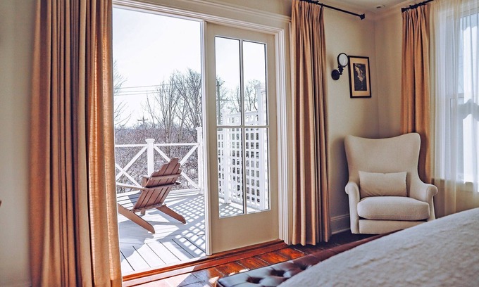 Milford House | Premium Room with Balcony, Hotel Fauchere, Free Parking, Charming Town Proximity