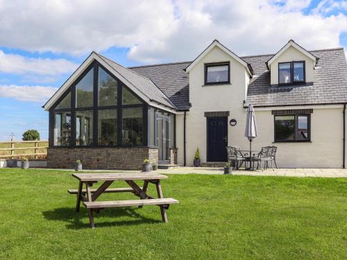 Ludchurch House | Preselli View Cottage - Uk37755