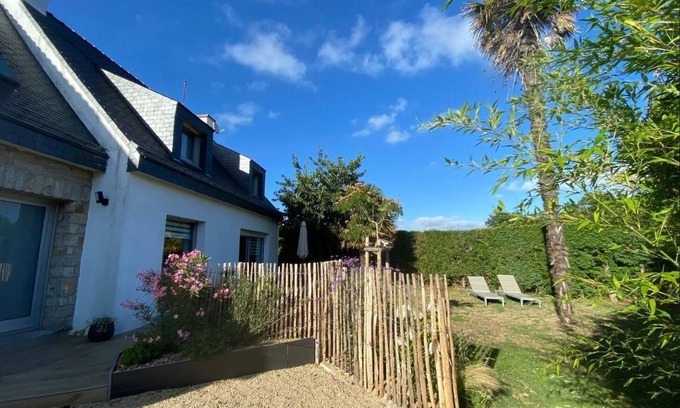La Trinite-sur-Mer House | Pretty and spacious house * 3 bedrooms * 2 to 6 vacationers * Enclosed garden