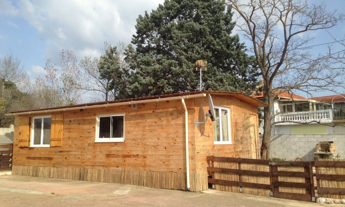 Beziers Ski Chalet | Pretty Chalet of 65m2 with garden, BBQ, parking and WiFi