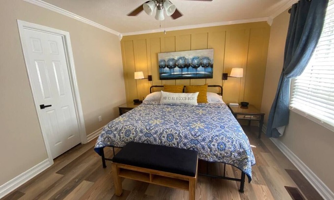 Jacksonville House | Pretty, Peaceful, Well-Equipped & Near JSU. Ev Charger