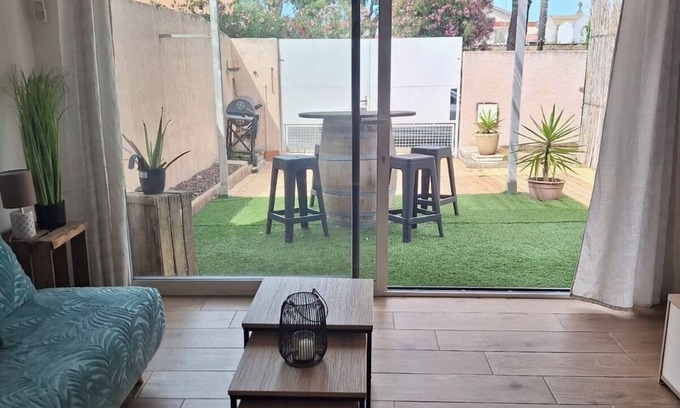 Alenya House | π«π· π‘ Pretty T2 with terraces - In the heart of the village, Near the beach