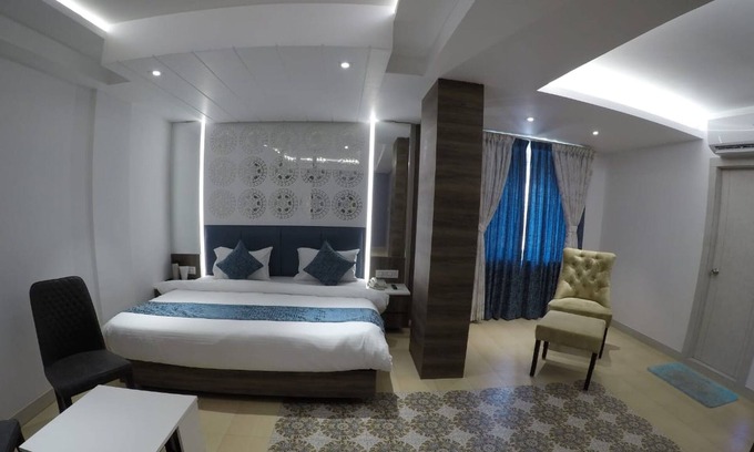Jabalpur Hotel | Pride By Samrat