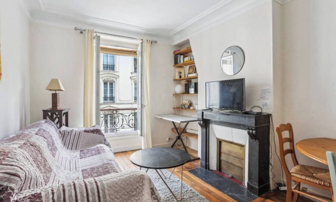 Quartier de la Salpetriere Apartment | PRIMATICE · Authentique 2 Pièces - Paris 13e