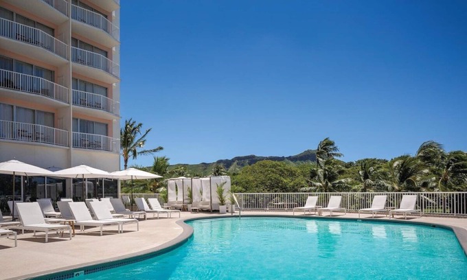 Diamond Head - Kapahulu - St. Louis Hotel | Prime Location! 2 Units with Breathtaking Views, Close to Waikiki Beach!
