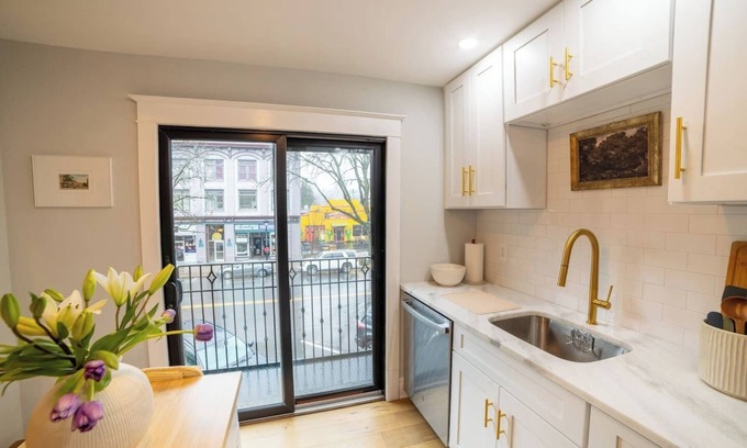 Stroudsburg Apartment | Prime Location on Main Street