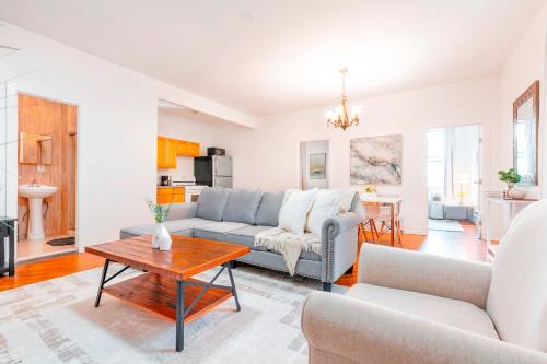 East Harlem Apartment | Prime Location Upper Manhattan Furnished Apartment