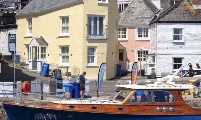 St. Mawes Cottage | Prime Waterfront St Mawes - sleeps 6