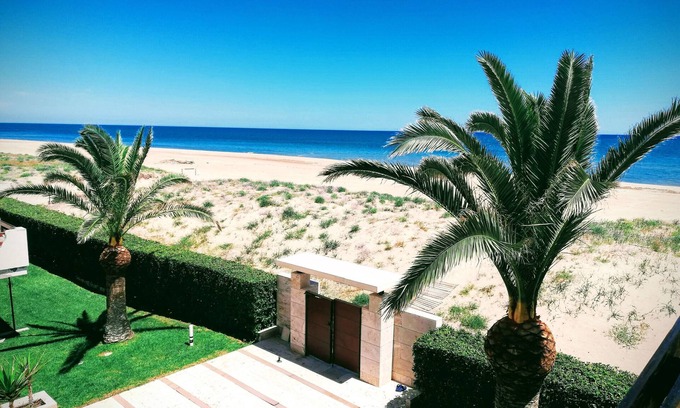 Xeraco Apartment | Primera Línea, Sobre las Dunas, Vistas Espectaculares!