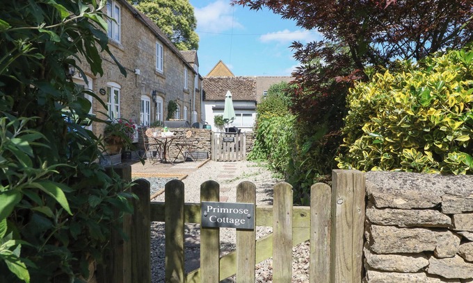 Stow-on-the-Wold Cottage | Primrose Cottage