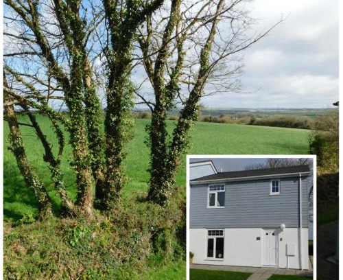 Saint Columb Major House | Primrose Cottage, spacious 4 bed house near Newquay
