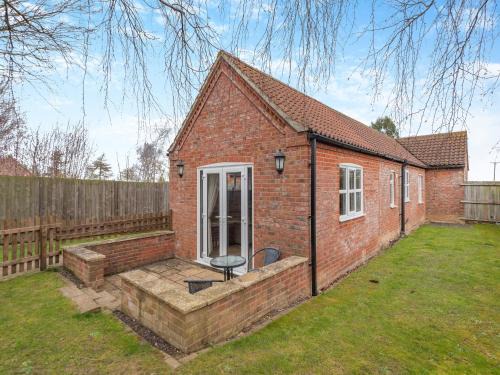 Alford House | Primrose Cottage - Uk48563
