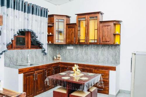 Anuradhapura Hotel | Primrose Villa Anuradhapura