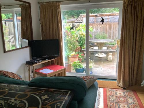 Monmouth Bed & Breakfast | Primrose Villa self catering bnb