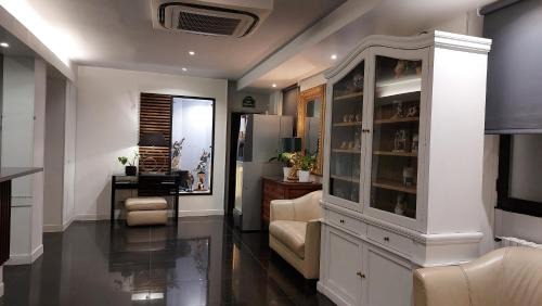 Batignolles Hotel | Prince Monceau